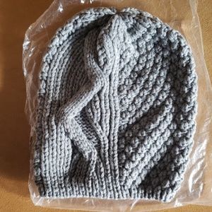 Summer & Rose Slouchy Knit Beanie Grey NWT